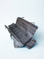 Housse de protection universelle noire pour banquette arrière de voiture avec clips et surpiqûres matelassées